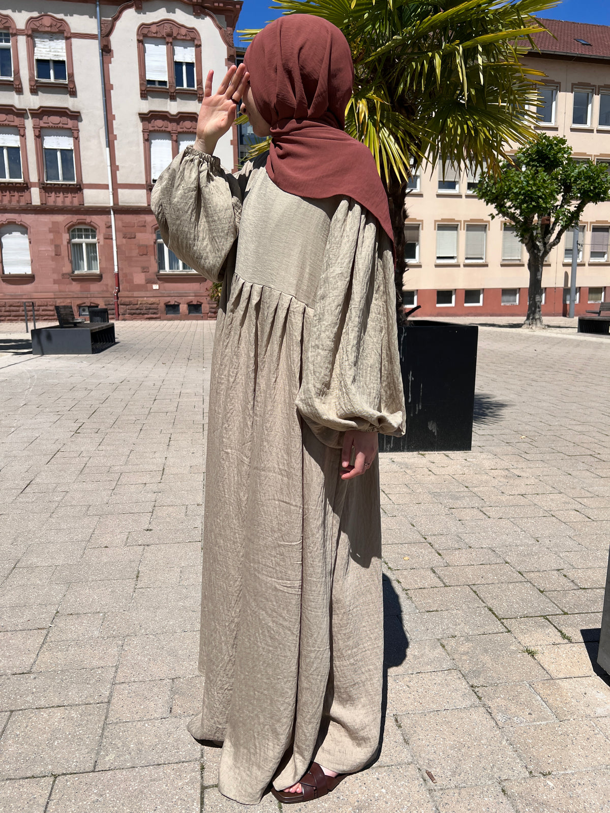 DREAMY Leinenkleid - desert