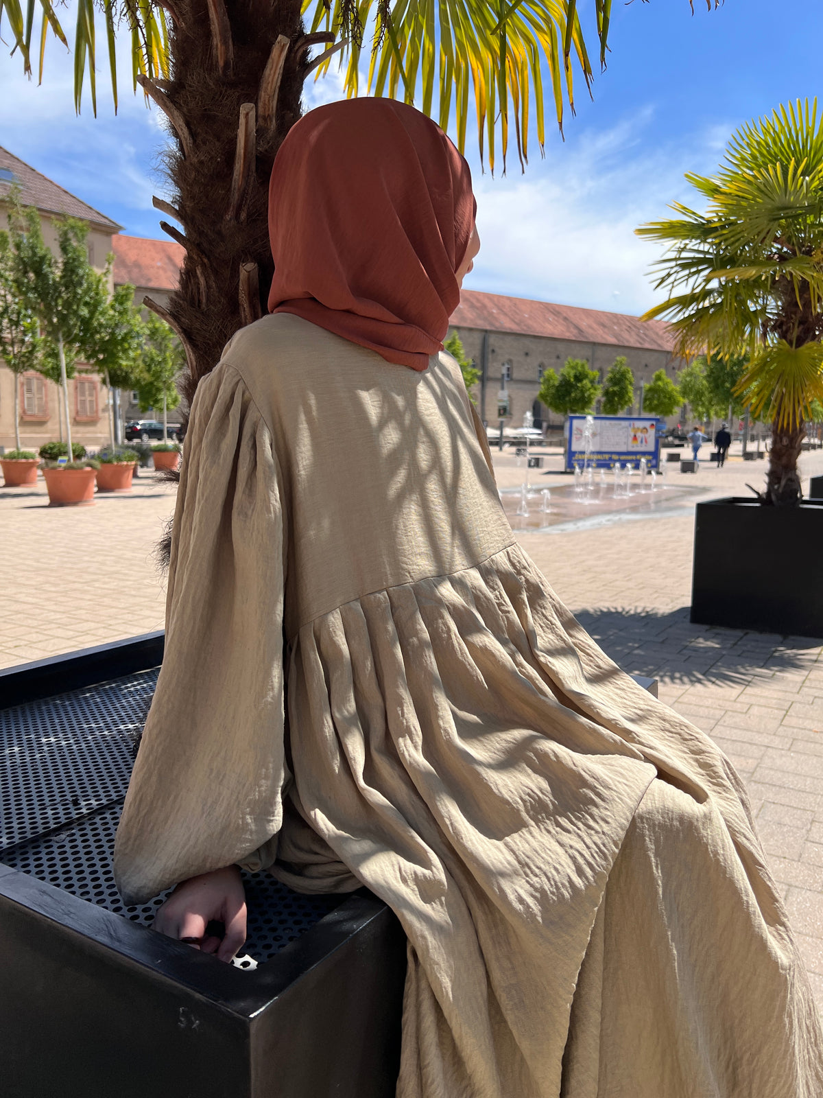 DREAMY Leinenkleid - desert