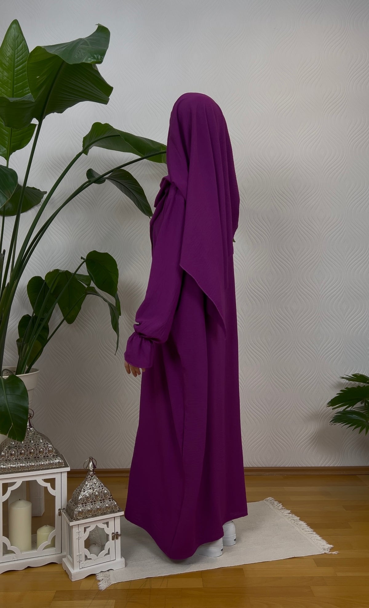 VELAYA Abaya & Khimar Set - violett