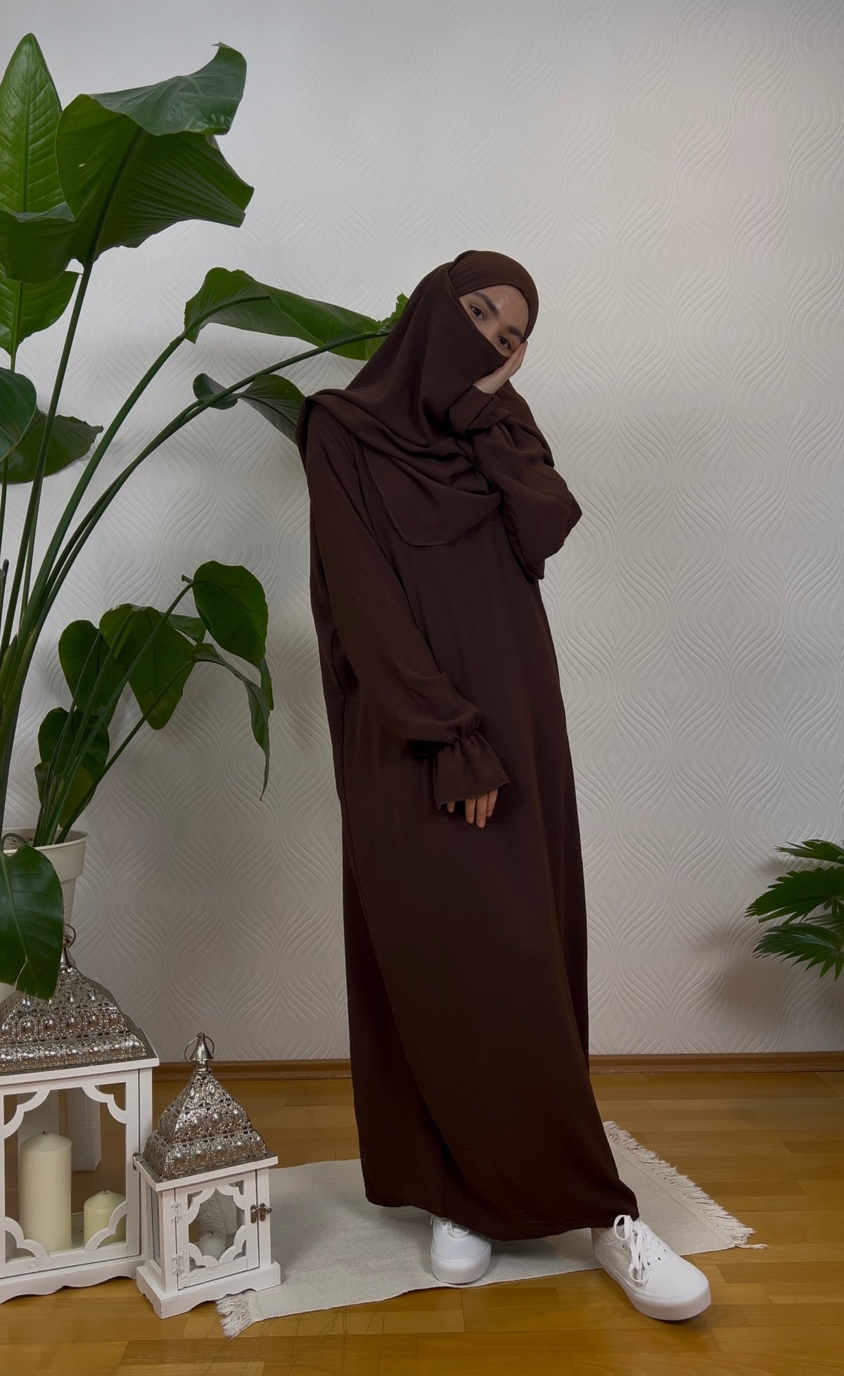 VELAYA Abaya & Khimar Set - braun