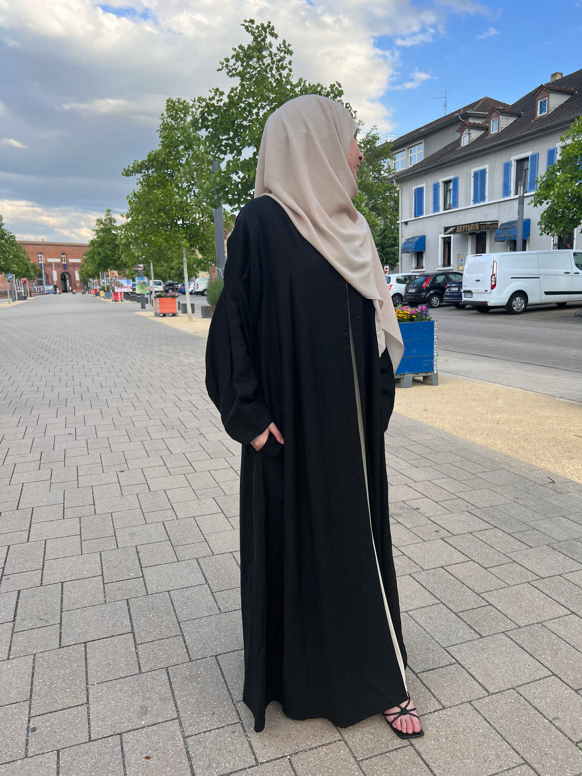 JASMIN Leinen Abaya - black