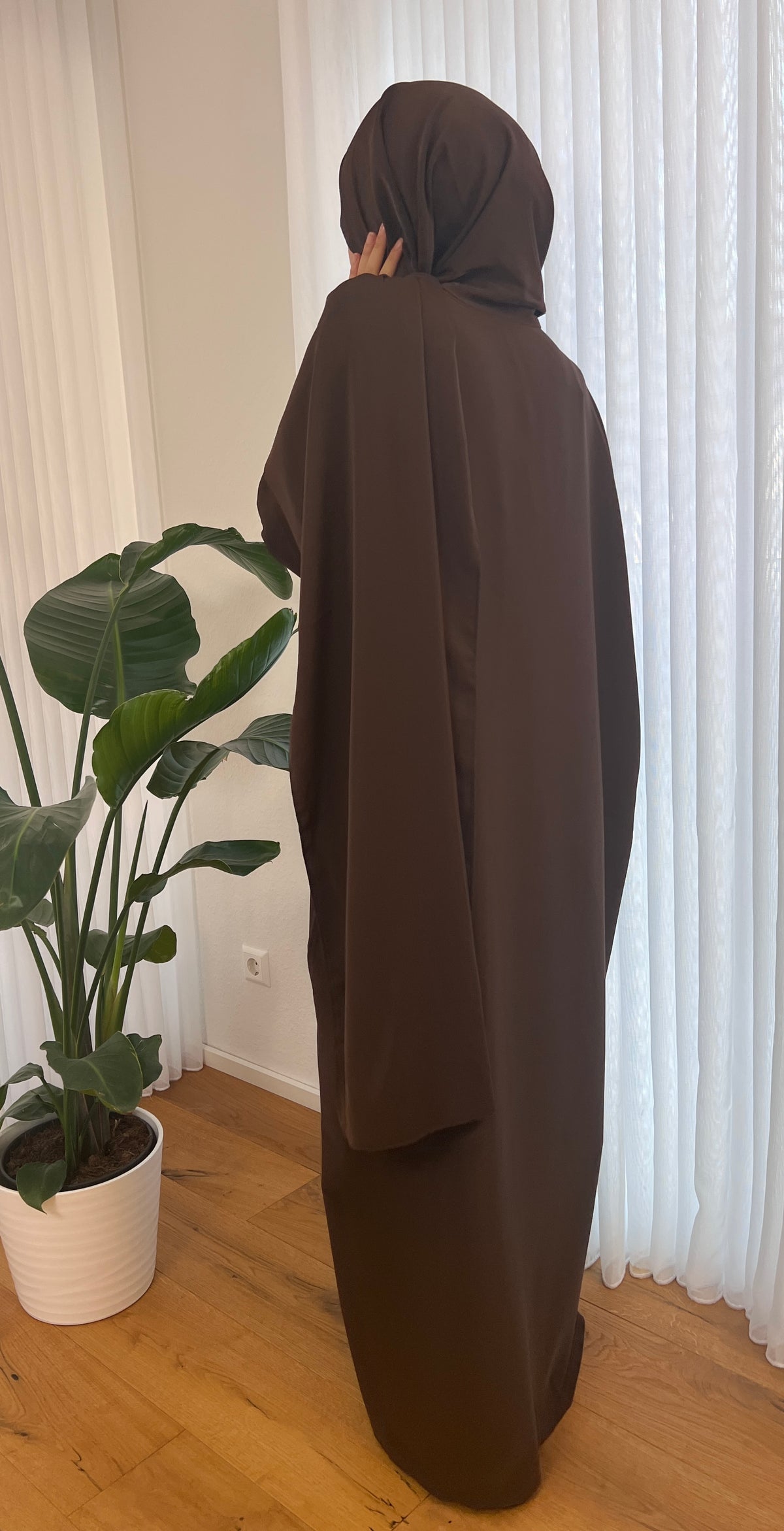 DUA Premium 2 in 1 Abaya - braun