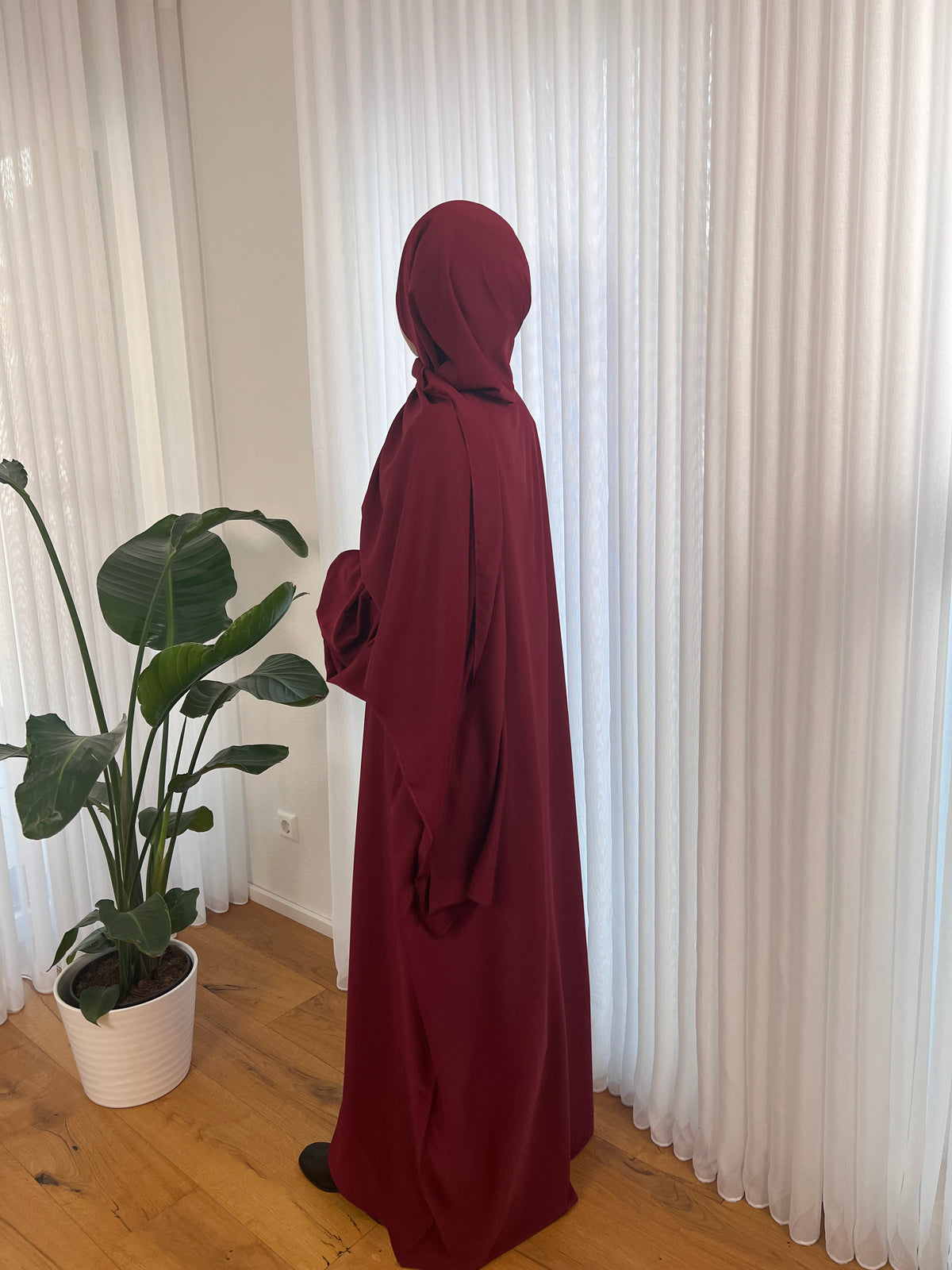 DUA Premium 2 in 1 Abaya - bordeaux